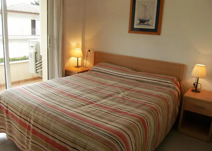 Appartement Victoria Park 2-1 *